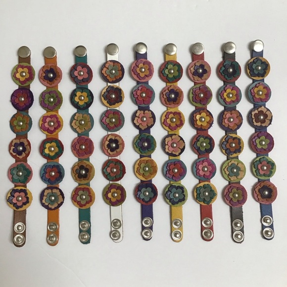 NEW 100% Leather Daisy Flower Bracelet Handmade Mexico Boho 2-Snap Festival*NOTE - Picture 11 of 12